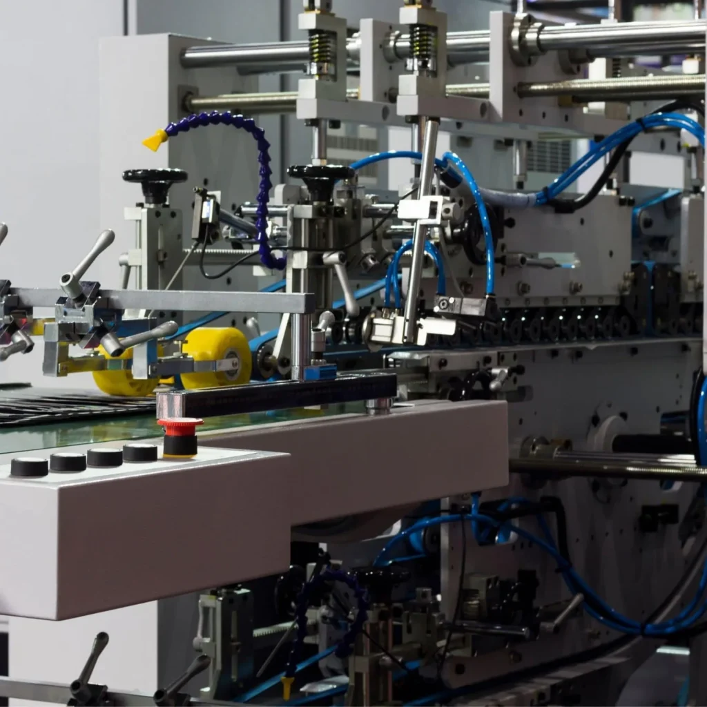 Detalle de la máquina de envasado y sellado